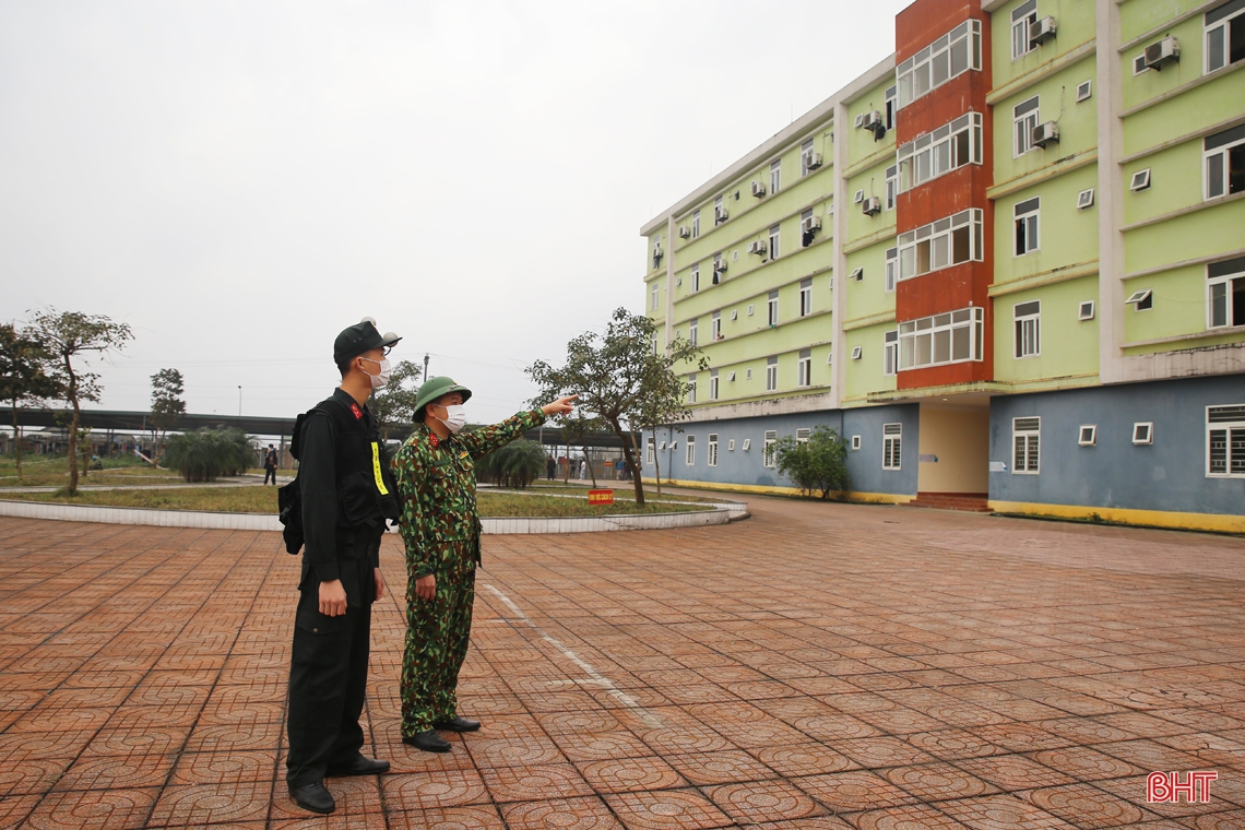 Những người giữ mùa xuân bình yên (bài 3): “Còn công dân cách ly, chúng tôi sẽ ở lại nơi này đón tết…”!