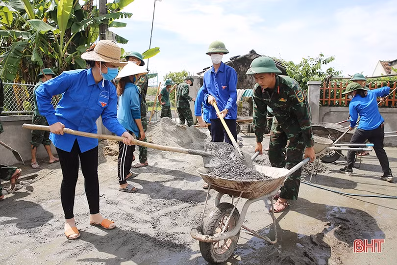 Dấu ấn tình nguyện hè của tuổi trẻ Hà Tĩnh ảnh 7 Dấu ấn tình nguyện hè của tuổi trẻ Hà Tĩnh