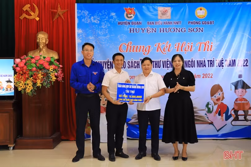 Hấp dẫn hội thi kể chuyện theo sách của học sinh huyện miền núi Hà Tĩnh