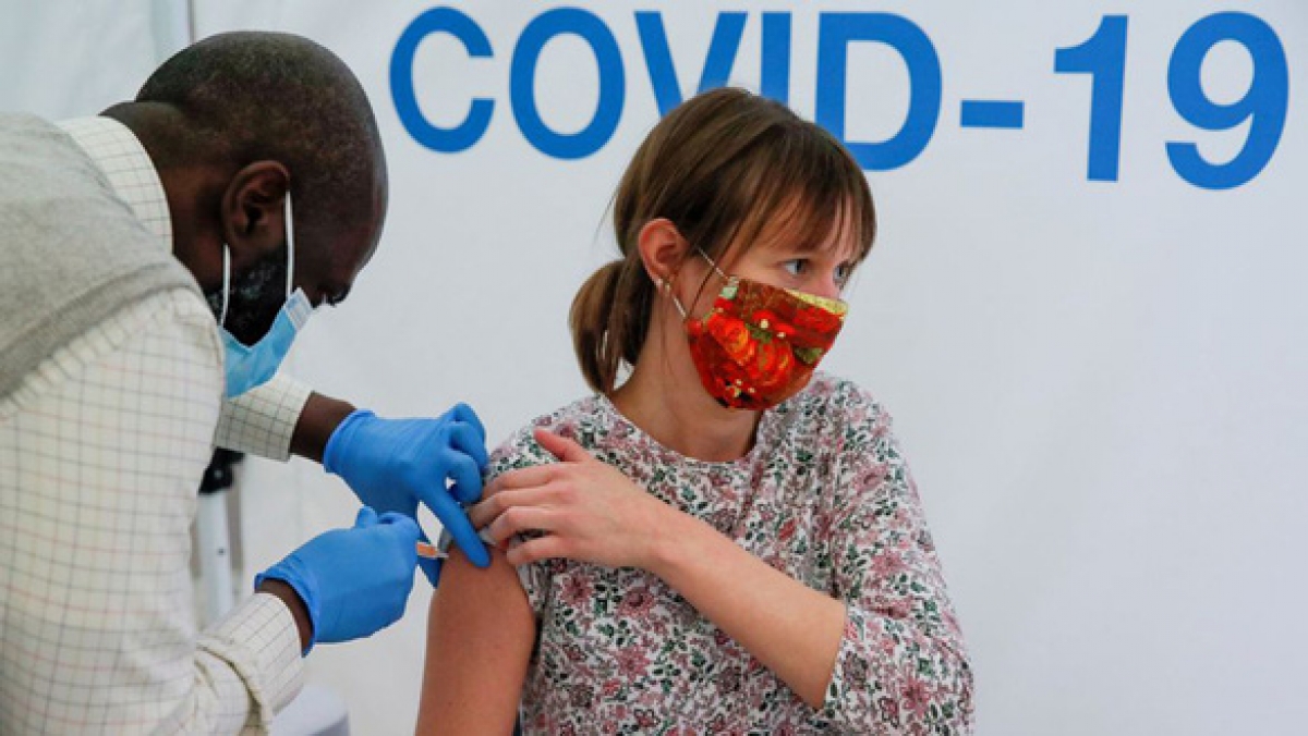 Khả năng miễn dịch SARS-CoV-2 “đáng kinh ngạc” sau khi tiêm vaccine Covid-19