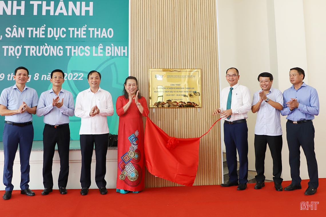 Khánh thành các công trình do BIDV tài trợ cho Trường THCS Lê Bình