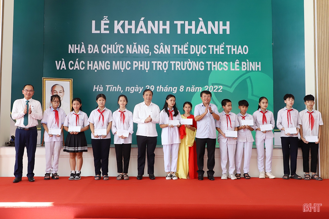 Khánh thành các công trình do BIDV tài trợ cho Trường THCS Lê Bình