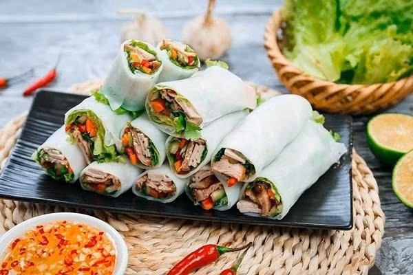 Bí quyết để rau xào luôn xanh mướt, bóng đẹp, không hề thâm đen!
