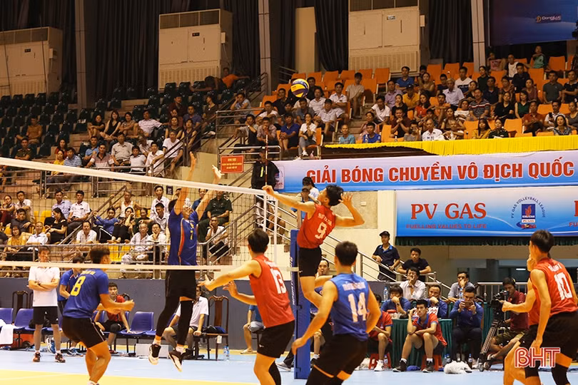 Hà Tĩnh thắng tưng bừng ngày thi đấu cuối cùng Giải Bóng chuyền vô địch quốc gia