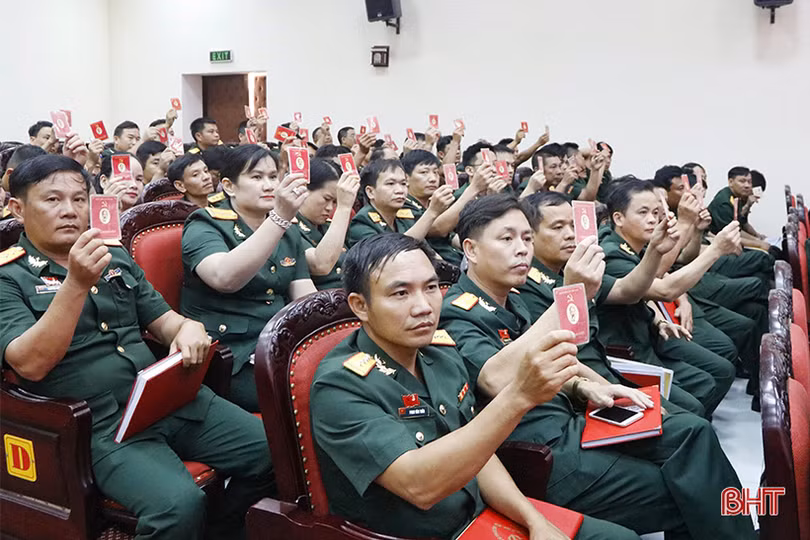Đoàn kết, tăng cường kỷ luật, kỷ cương, thực hiện thắng lợi Nghị quyết Đại hội Đảng bộ Quân sự Hà Tĩnh
