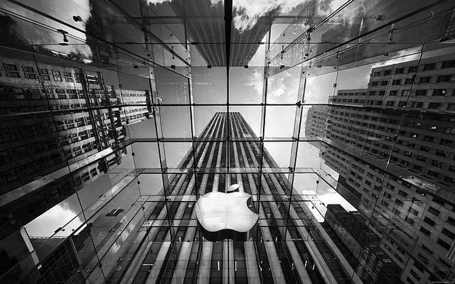 Apple bị kiện, đòi bồi thường 2.000 tỷ USD