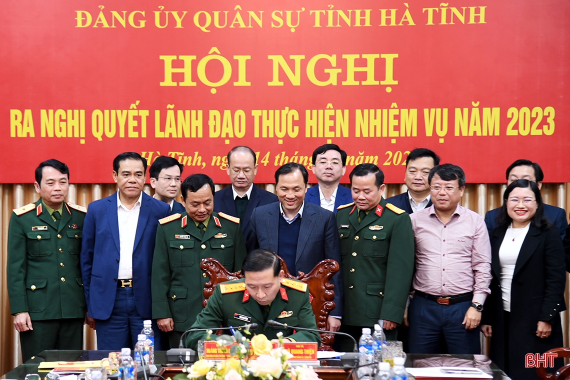Lực lượng vũ trang Hà Tĩnh phát huy truyền thống, viết tiếp chiến công