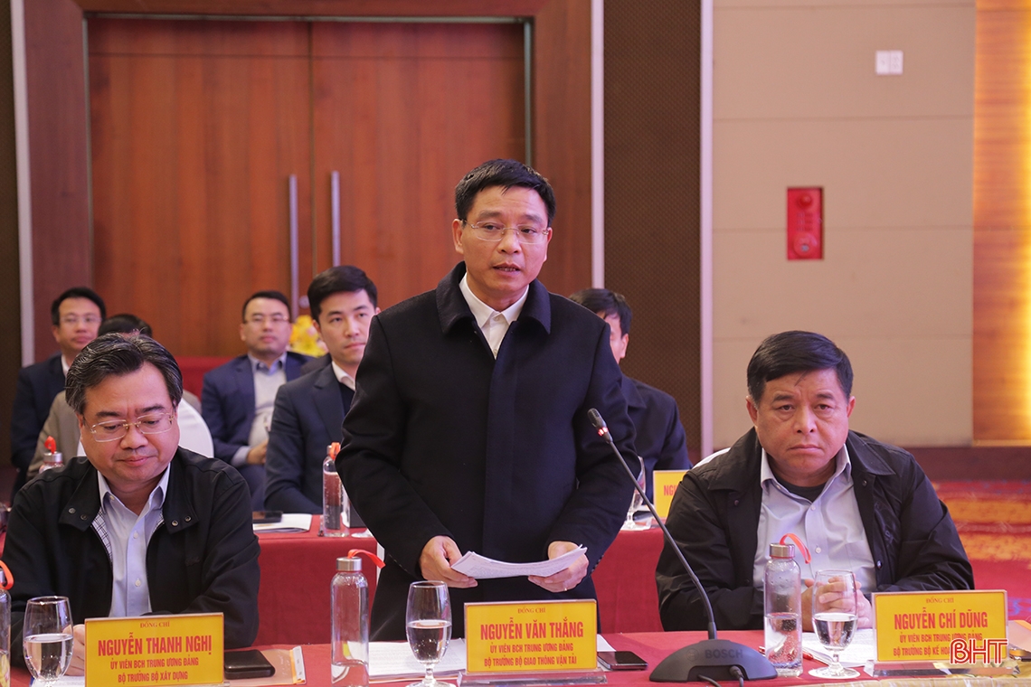 Không chia nhỏ gói thầu, xử lý dứt điểm vướng mắc khi thi công dự án cao tốc Bắc – Nam