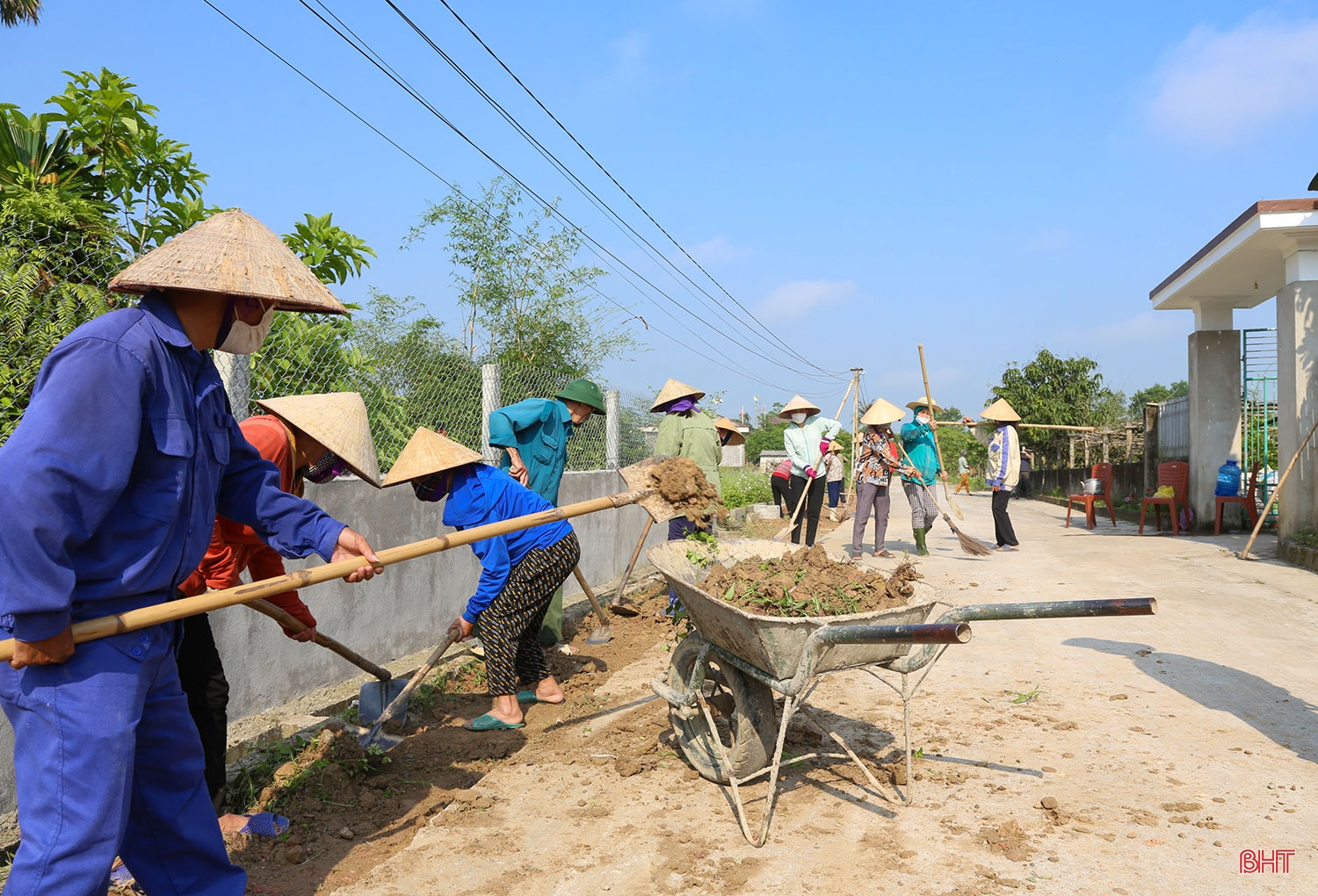 Được Đảng tin, dân tín nhiệm thì tôi còn cống hiến!