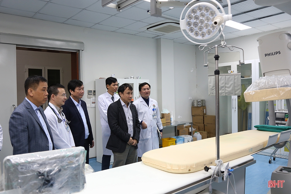 Rà soát, tháo gỡ dứt điểm tình trạng thiếu thuốc, vật tư, sinh phẩm y tế