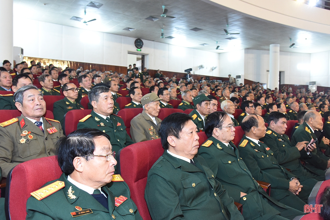 Hà Tĩnh gặp mặt cán bộ cao cấp quân đội nghỉ hưu, nghỉ công tác trên địa bàn