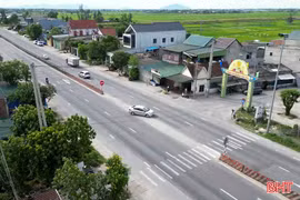 Bất an khi qua nút giao ở xã Cẩm Xuyên