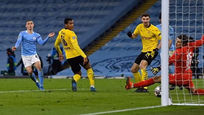 Real thắng thuyết phục, Man City tạo lợi thế