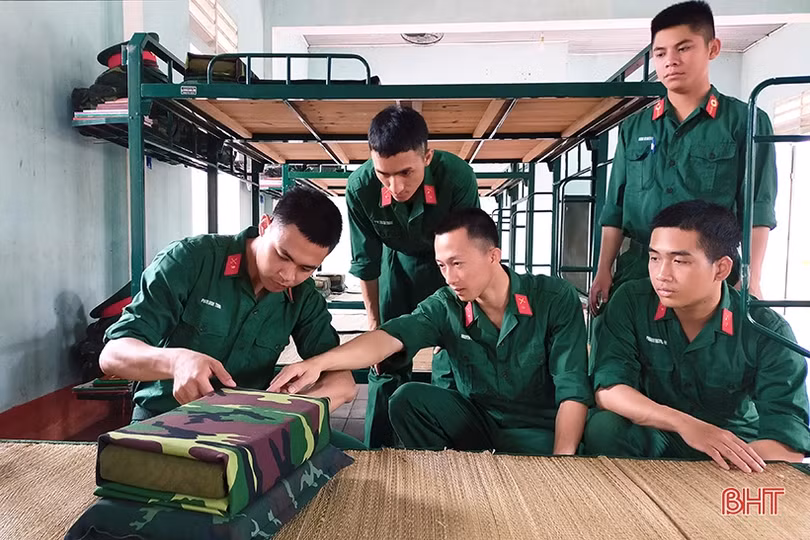 Những “hạt giống đỏ” trong huấn luyện chiến sĩ mới ở Hà Tĩnh