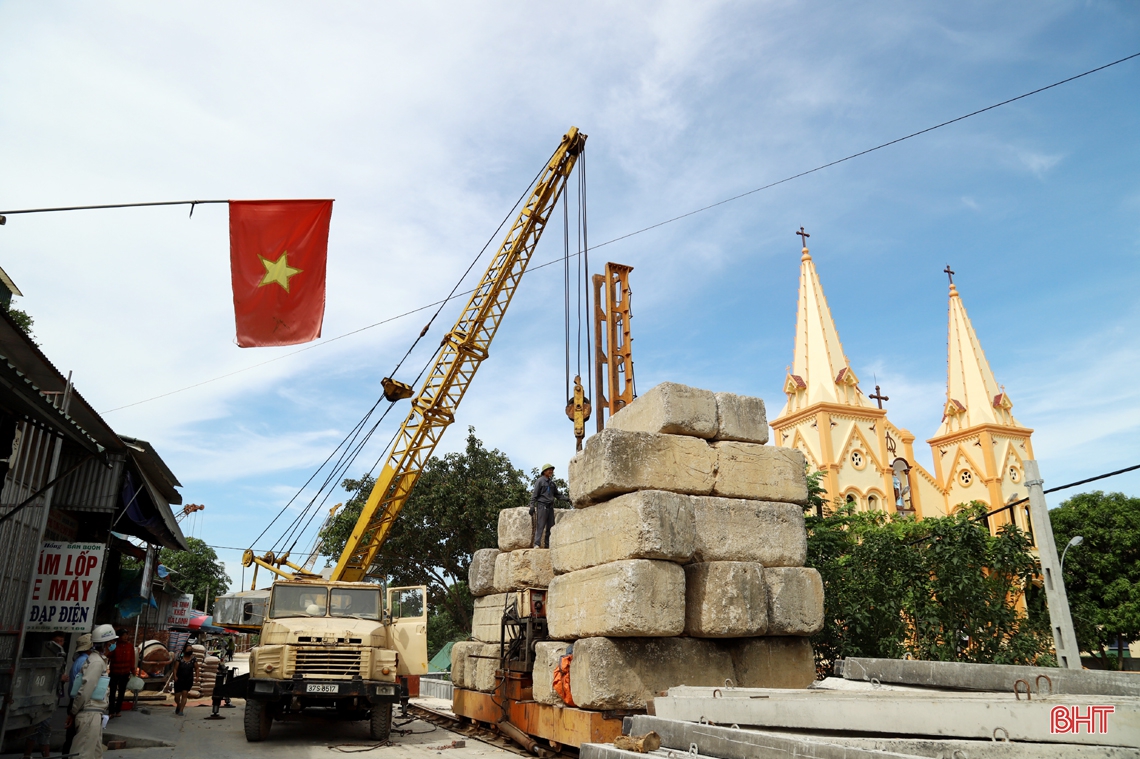 “Vượt nắng” thi công, đếm ngược thời gian hợp long cầu Thọ Tường