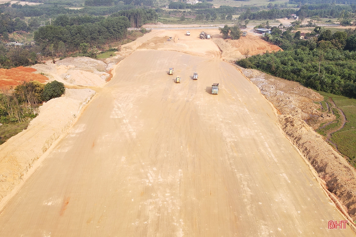 Lộ hình hài tuyến cao tốc Bắc – Nam qua Hà Tĩnh