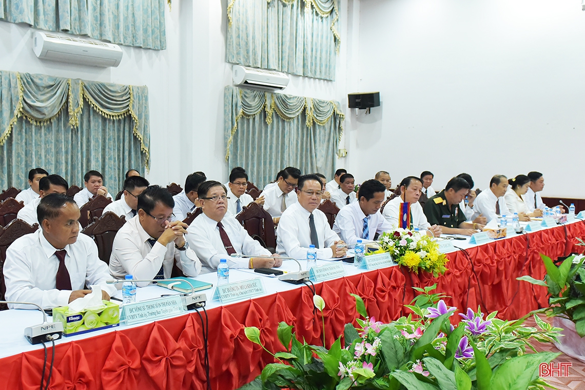 Hà Tĩnh và Bôlykhămxay ký kết thỏa thuận hợp tác thúc đẩy phát triển KT-XH, đảm bảo QP-AN