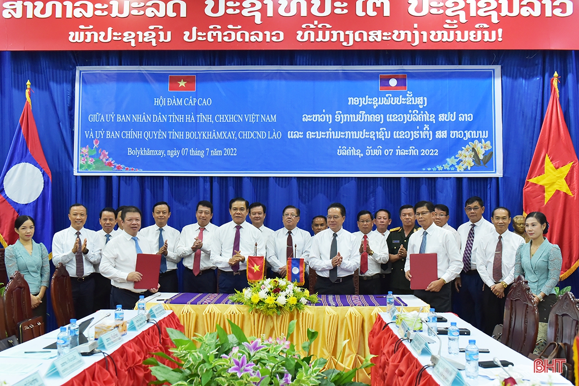 Hà Tĩnh và Bôlykhămxay ký kết thỏa thuận hợp tác thúc đẩy phát triển KT-XH, đảm bảo QP-AN