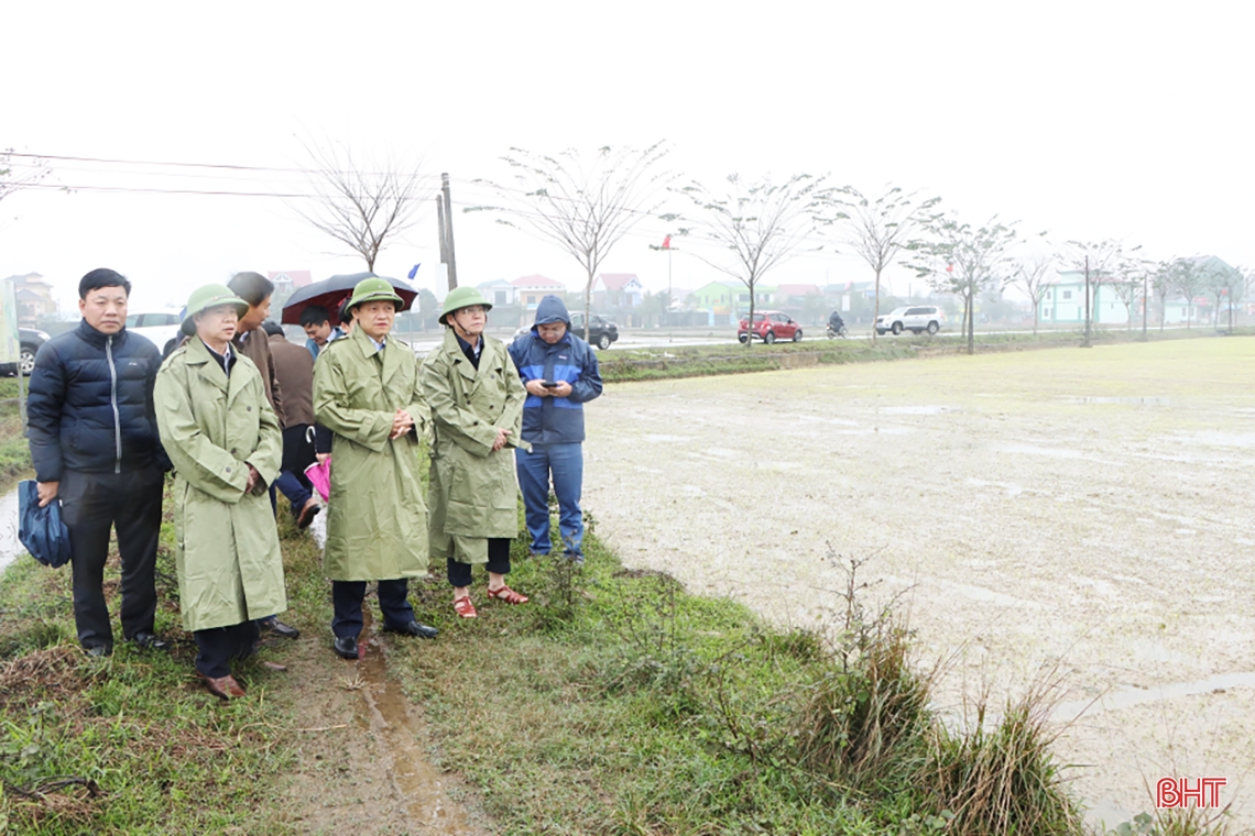 Lãnh đạo UBND tỉnh động viên sản xuất đầu năm tại các địa phương