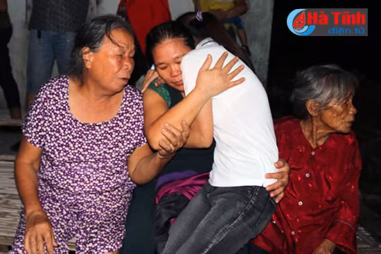 niem vui tot cung cua 2 thuyen vien ha tinh khi ve den que nha