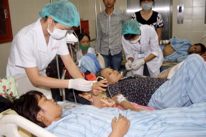 vi sao thoi tiet chuyen lanh nguoi lai do benh