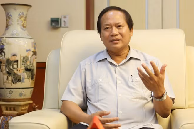 nhan dien nguy co tu dien bien tu chuyen hoa trong linh vuc bao chi va mot so giai phap khac phuc