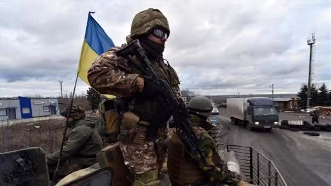 nga tien hanh khoi to hinh su doi voi 6 tu lenh quan doi ukraine