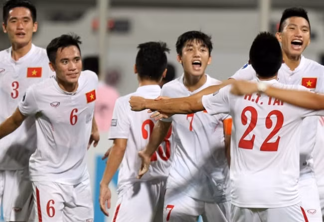 u19 viet nam u19 nhat ban cho doi bat ngo noi tiep