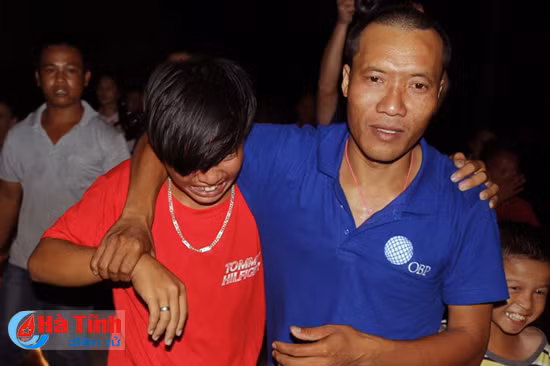 niem vui tot cung cua 2 thuyen vien ha tinh khi ve den que nha