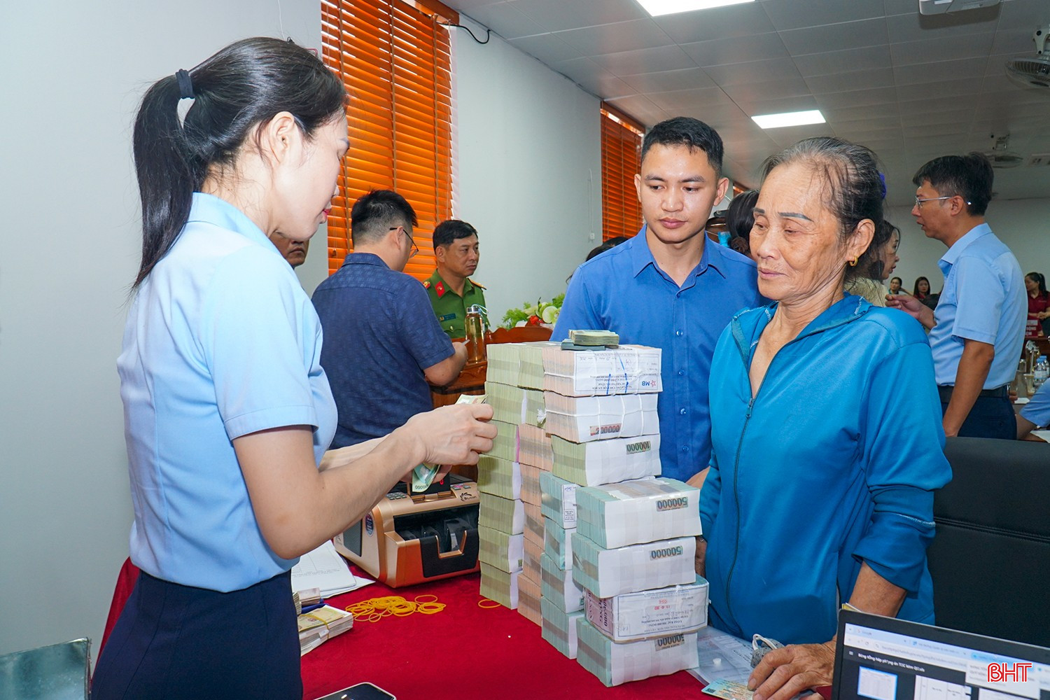 bqbht_br_tra-tien-mat-bang-9.jpg