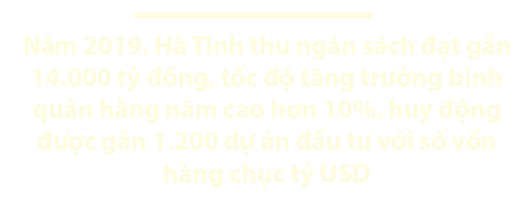 Hà Tĩnh vững bước dưới ngọn cờ vinh quang của Đảng