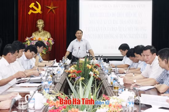 Chủ tịch UBND tỉnh Lê Đình Sơn: Các địa phương, đơn vị phải thống nhất nguyên tắc chung trên cơ sở quy hoạch mang tầm chiến lược, lâu dài, phân bổ hợp lý giữa các địa bàn