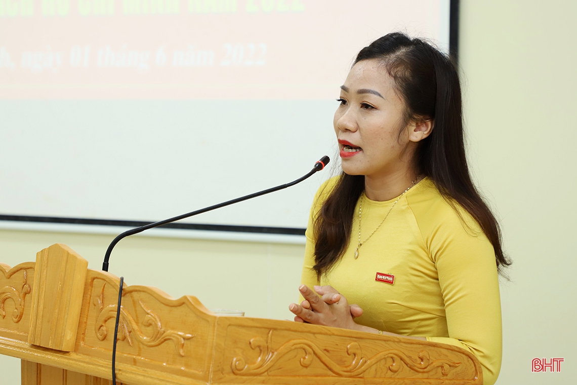 Đảng bộ Báo Hà Tĩnh tuyên dương 11 tập thể, cá nhân điển hình học tập và làm theo gương Bác