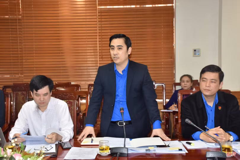 Xây dựng đội ngũ cán bộ đoàn Hà Tĩnh nhiệt huyết - đổi mới - sáng tạo - giữ vững nền tảng tư tưởng của Đảng