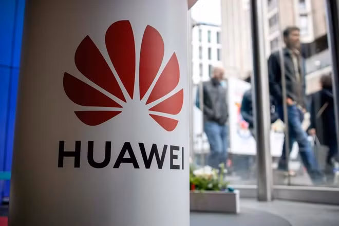Mỹ duyệt chi 1 tỷ USD để loại bỏ hoàn toàn Huawei, ZTE 