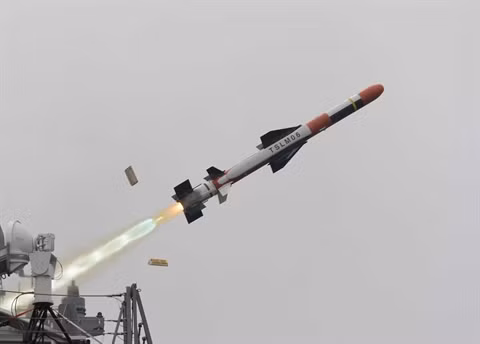 Military Review: Việt Nam quan tâm tới động cơ tên lửa Hàn Quốc