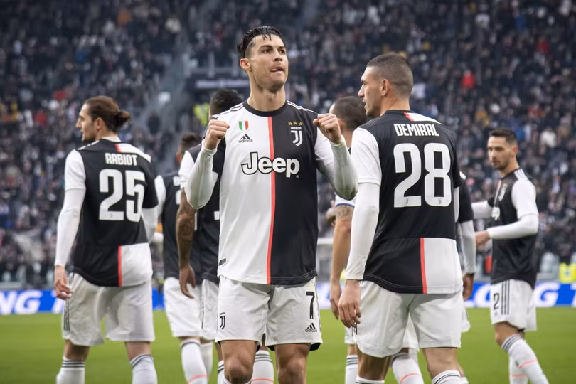 Vòng 1/8 UEFA Champions League: Cuộc chiến của những ông lớn