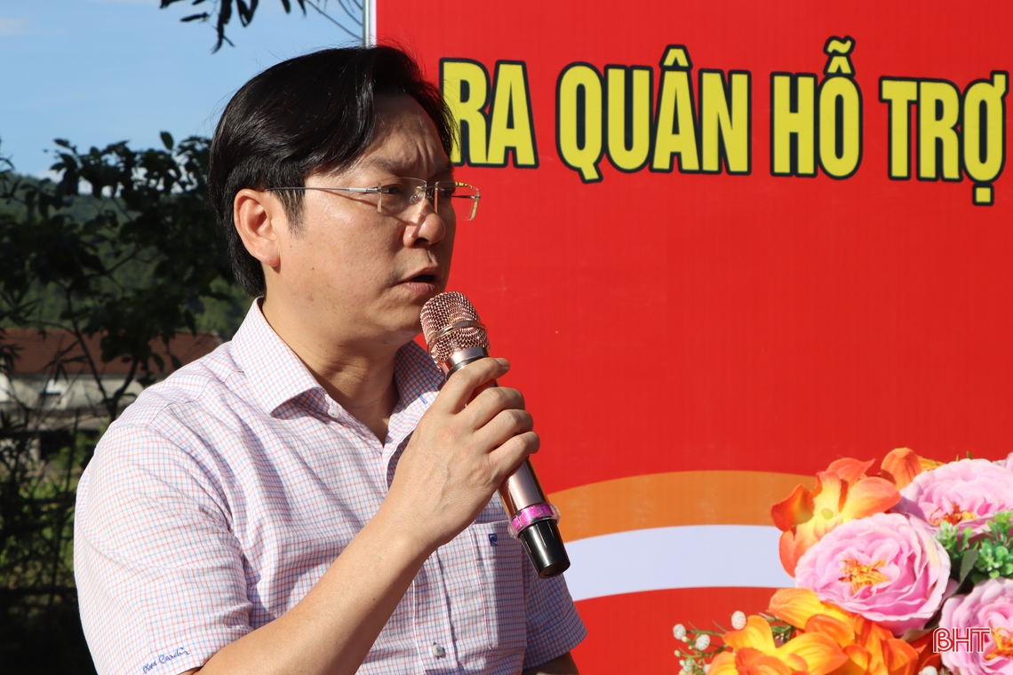 Chủ tịch UBND tỉnh dự lễ phát động di dời tái định cư dự án cao tốc Bắc - Nam ở Cẩm Xuyên