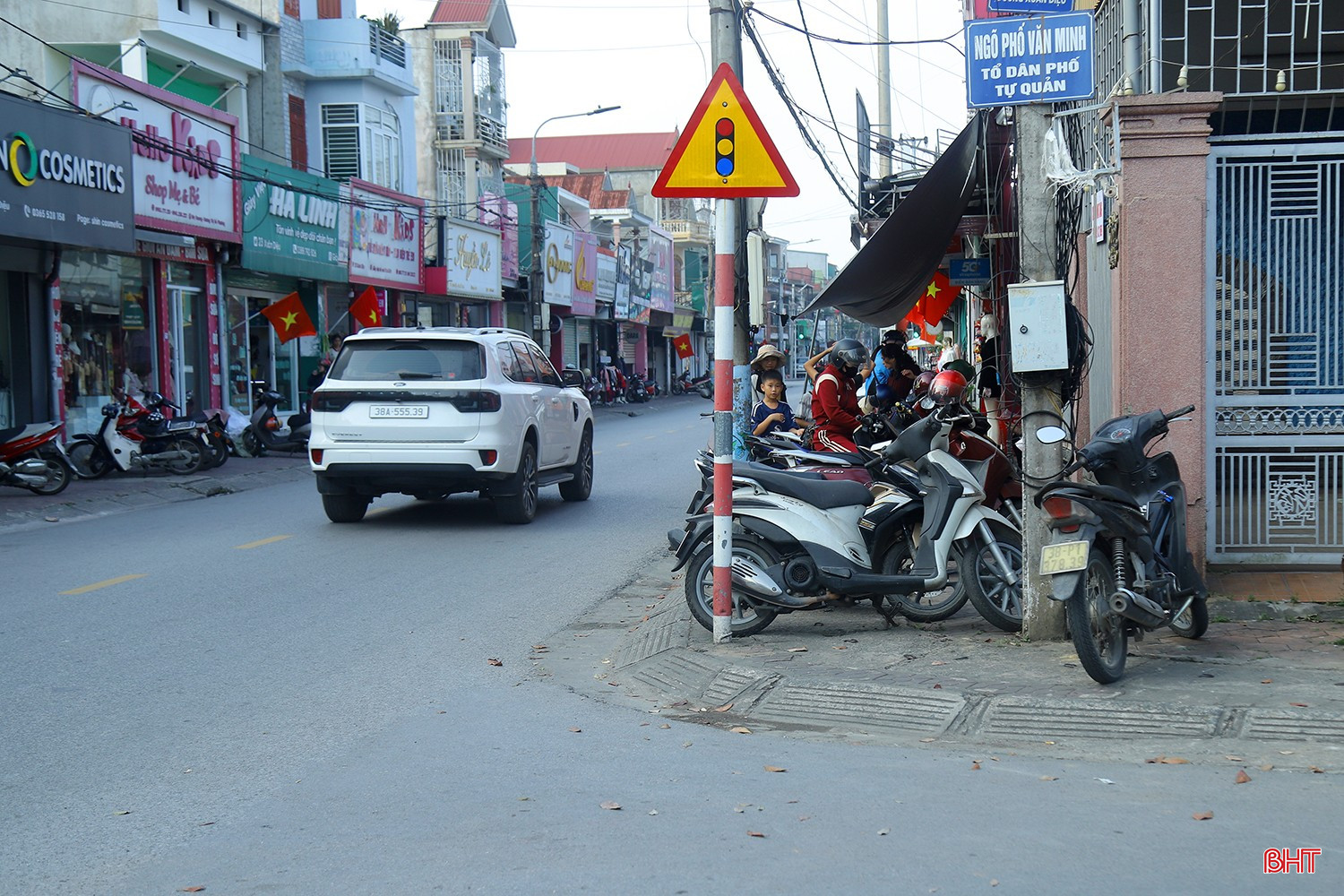 bqbht_br_duong-xuan-dieu-phuong-thanh-sen-4.jpg