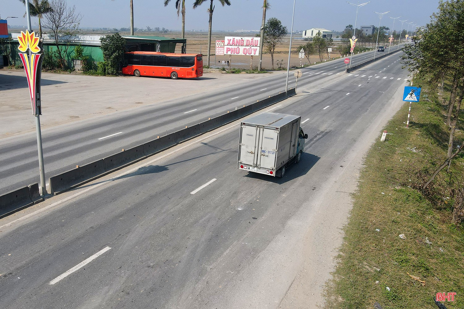 bqbht_br_quoc-lo-1-xuong-cap-35d.jpg