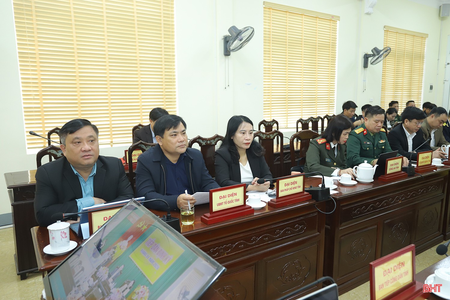 bqbht_br_tiep-cong-dan-3a.jpg