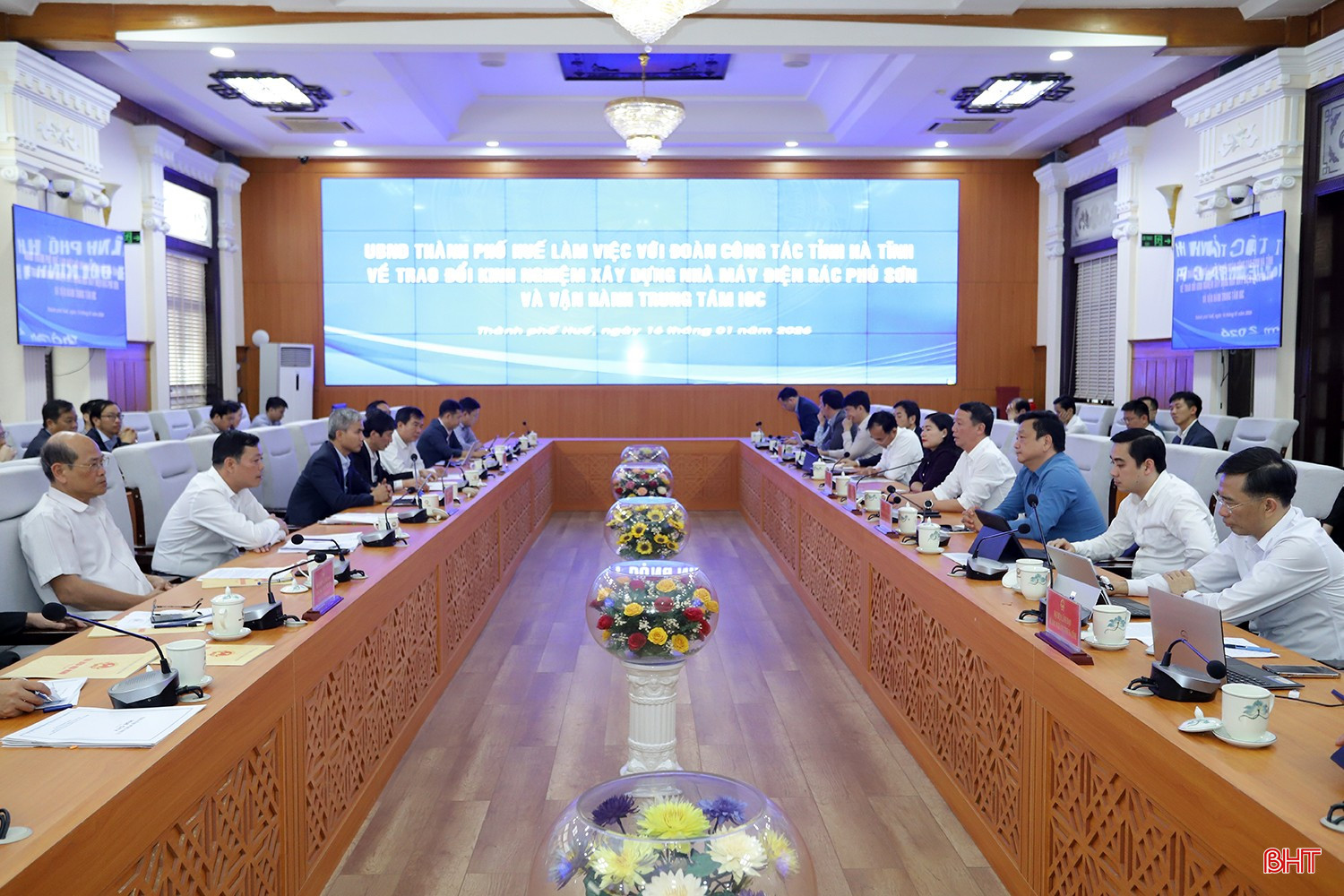 bqbht_br_doan-cong-tac-ha-tinh-3v.jpg