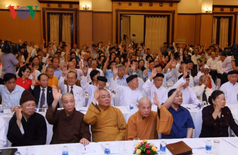 tan chu tich mttq viet nam nguyen dem het suc minh cho cong tac mat tran