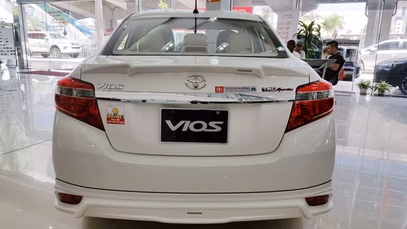 anh thuc te toyota vios trd 2017 gia 644 trieu vua ban o vn