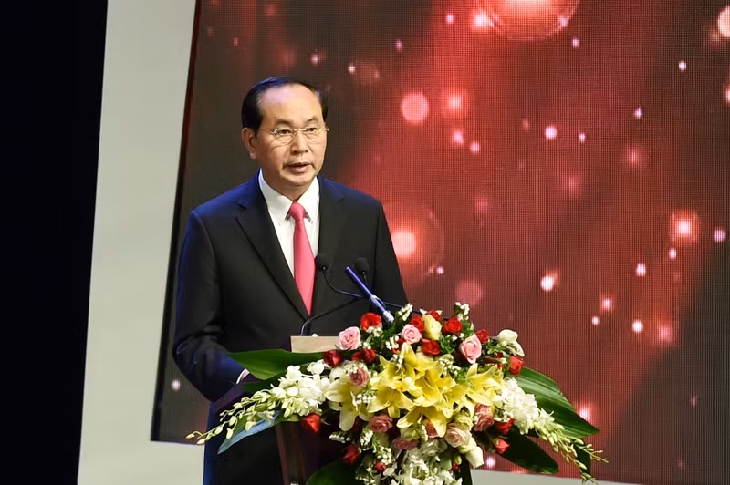 Chủ tịch nước Trần Đại Quang phát biểu tại lễ trao giải Báo chí quốc gia năm 2016. Ảnh: VGP/Nhật Bắc trao giai bao chi quoc gia lan thu xi 2016