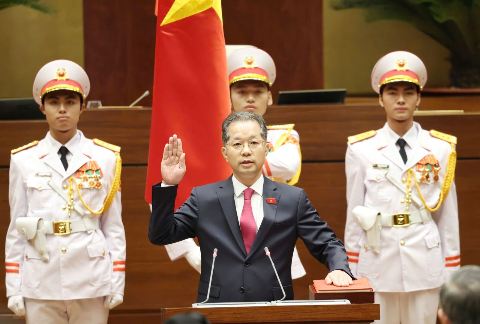 gen-h-nguyenvanquangtuyenthe.jpg