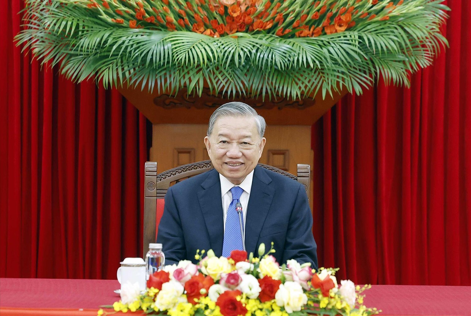 vna-potal-tong-bi-thu-chu-tich-nuoc-dien-dam-voi-chu-tich-dang-ldp-thu-tuong-nhat-ban-869811213-18-13-20.jpg