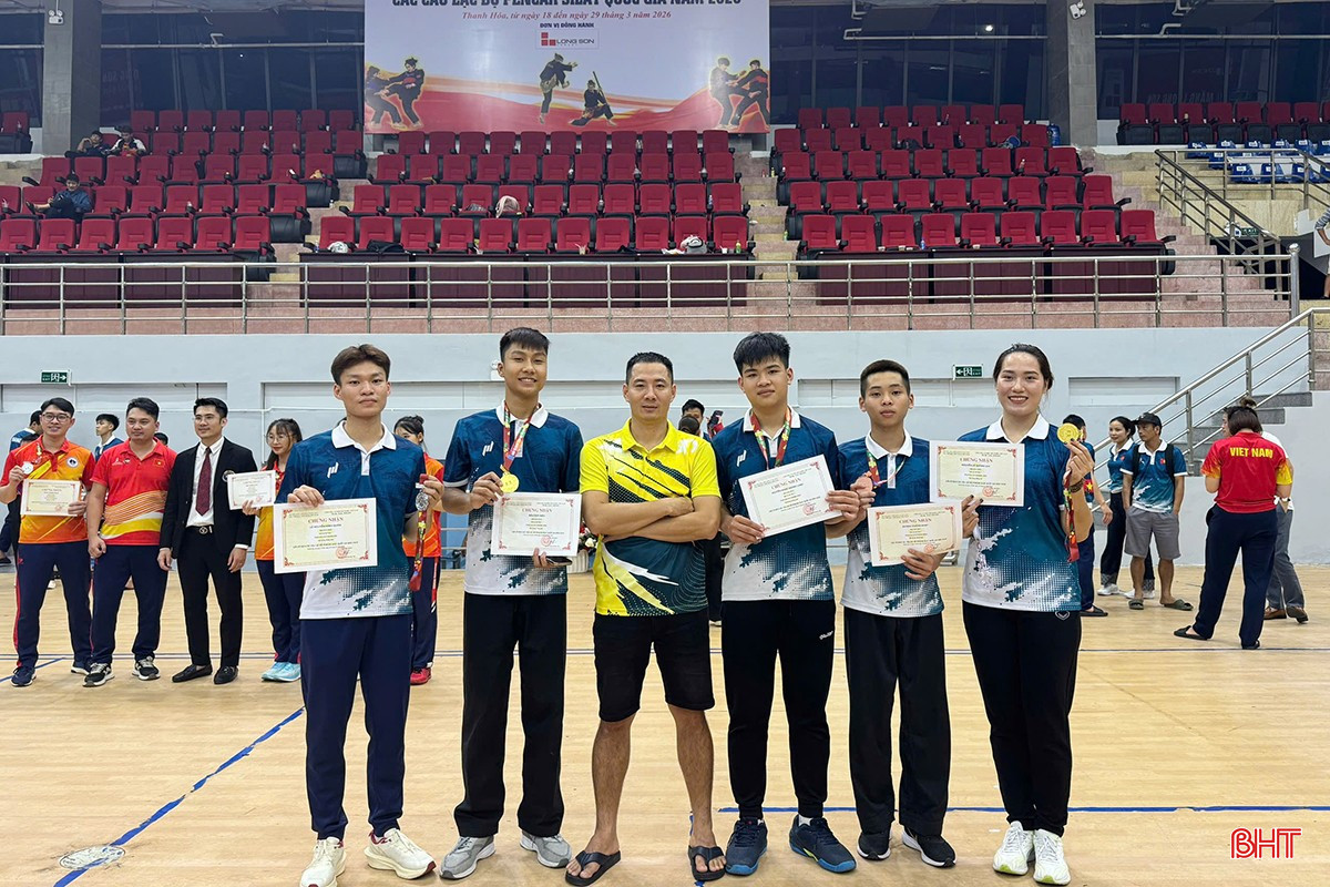 bqbht_br_05-vdv-gianh-huy-chuong-tai-giai.jpg