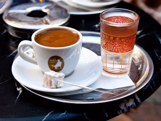 cafe sua da viet nam lot danh sach nhung coc ca phe ngon nhat the gioi