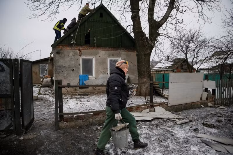 photo song kho khi xung dot tai bung phat o mien dong ukraine